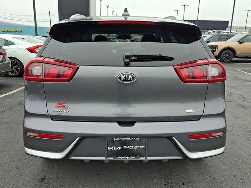 Metal Stream 2017 Kia Niro EX