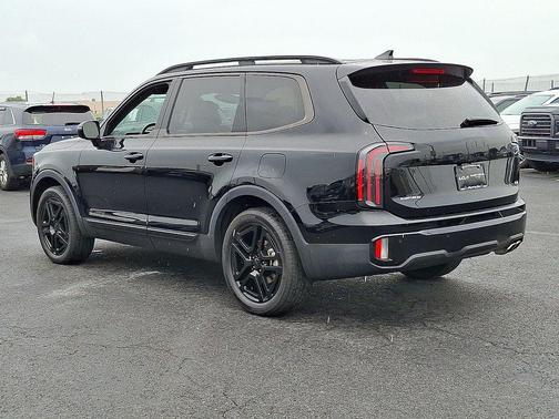 Ebony Black 2025 Kia Telluride SX X-Line
