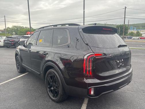 Ebony Black 2025 Kia Telluride SX X-Line