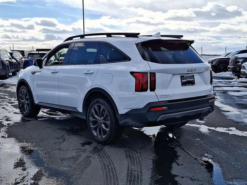 2023 Kia Sorento EX