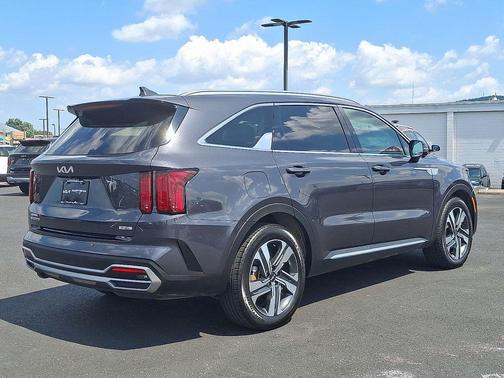 2023 Kia Sorento Plug-In Hybrid SX Prestige