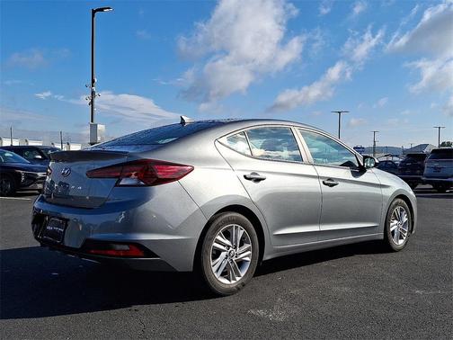 2019 Hyundai ELANTRA Value Edition