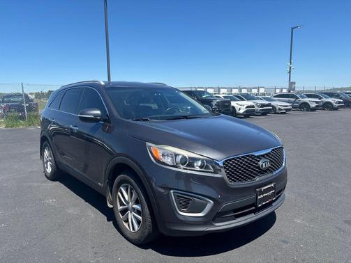 Platinum Graphite 2018 Kia Sorento LX