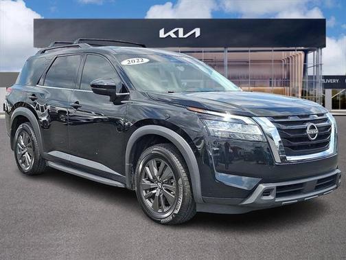 2022 Nissan Pathfinder SV 4WD