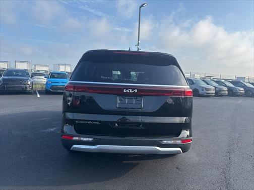 2022 Kia Carnival EX