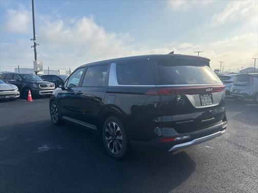 2022 Kia Carnival EX