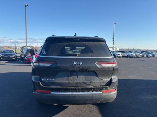 Diamond Black Crystal Pearlcoat 2021 Jeep Grand Cherokee L Limited