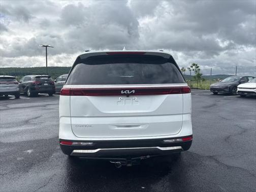 2024 Kia Carnival SX