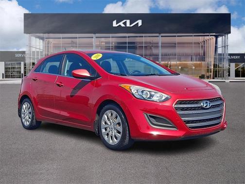 2016 Hyundai Elantra GT Base