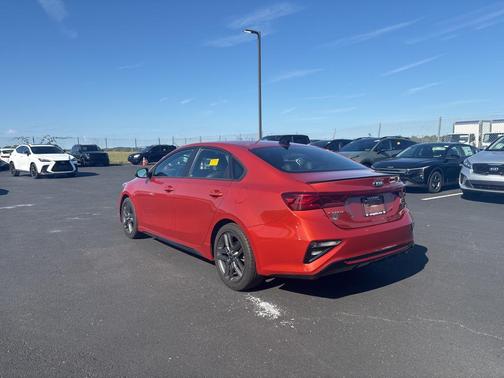 2021 Kia Forte GT-Line