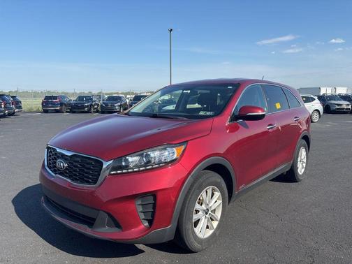 Passion Red 2019 Kia Sorento LX