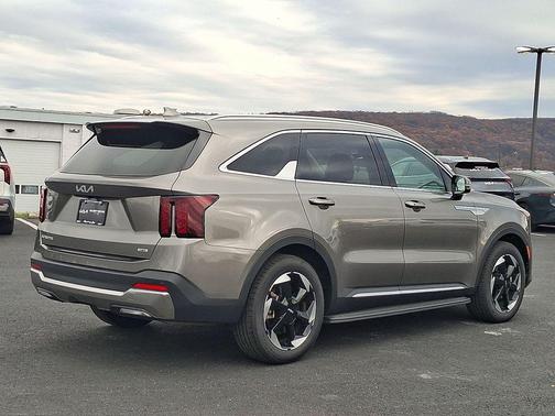 2025 Kia Sorento Hybrid EX