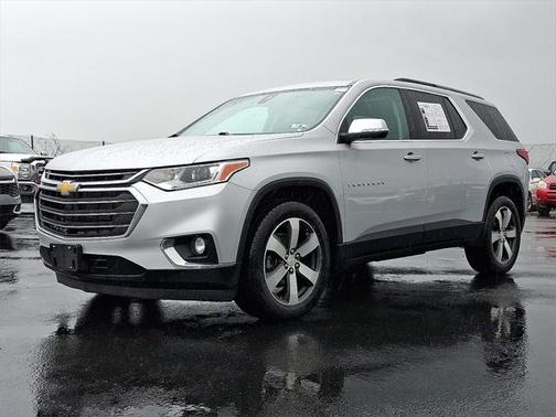 2021 Chevrolet Traverse LT Leather
