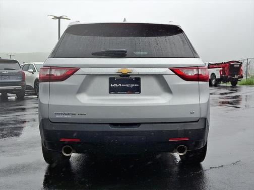 2021 Chevrolet Traverse LT Leather