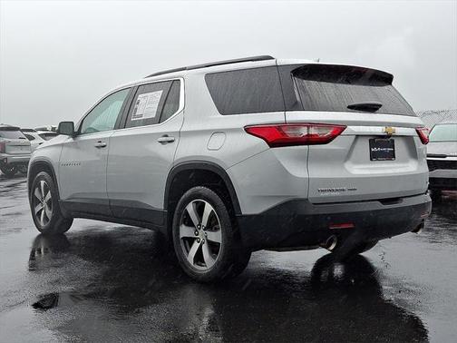 2021 Chevrolet Traverse LT Leather
