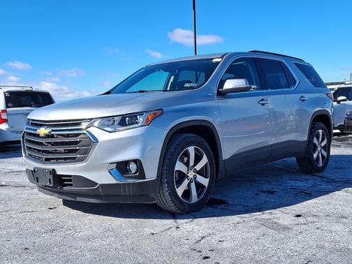2021 Chevrolet Traverse LT Leather