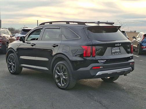 2023 Kia Sorento SX