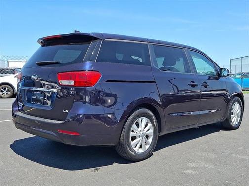 2018 Kia Sedona LX
