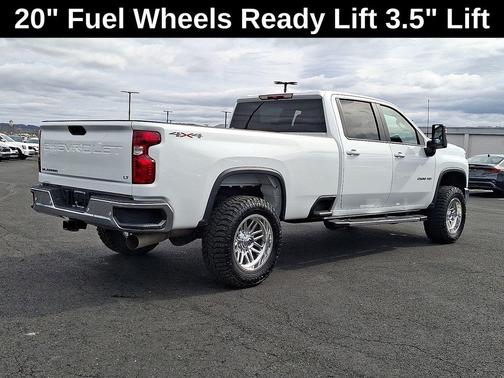 Summit White 2025 Chevrolet Silverado 2500 LT