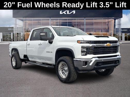 Summit White 2025 Chevrolet Silverado 2500 LT