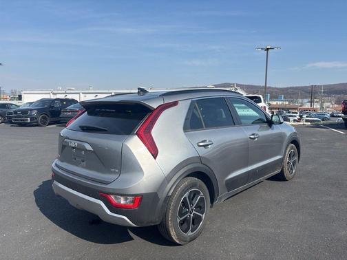 Steel Gray 2023 Kia Niro EX