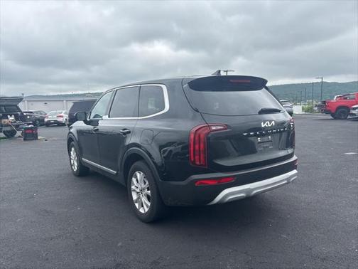 2022 Kia Telluride LX