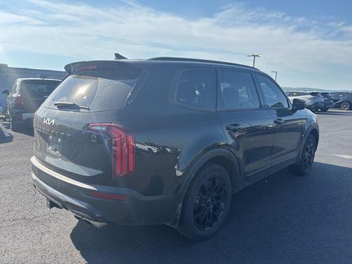 Black Copper 2022 Kia Telluride EX