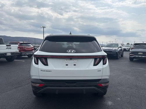 Quartz White 2022 Hyundai TUCSON Limited