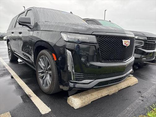 2022 Cadillac Escalade ESV Sport