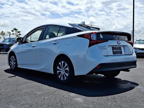 2021 Toyota Prius XLE