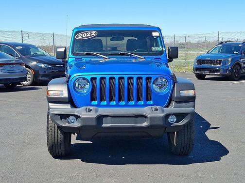 2022 Jeep Wrangler Unlimited Sport