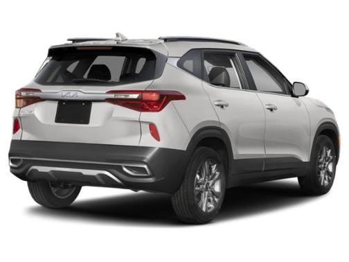 Snow White Pearl 2023 Kia Seltos S