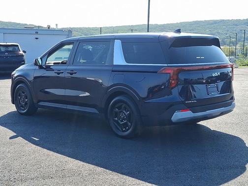 Deep Chroma Blue 2025 Kia Carnival LXS