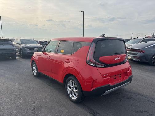 2024 Kia Soul LX