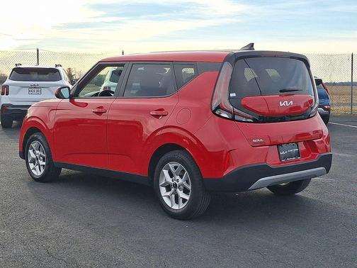 2024 Kia Soul LX