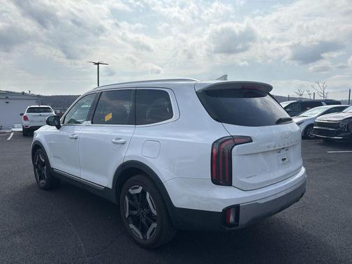 2023 Kia Telluride EX