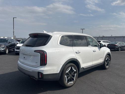 2023 Kia Telluride EX
