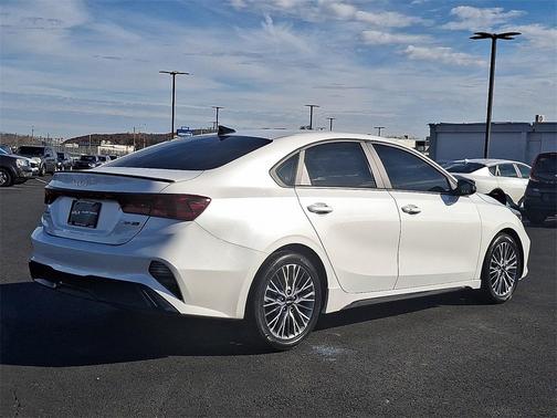 2022 Kia Forte GT-Line