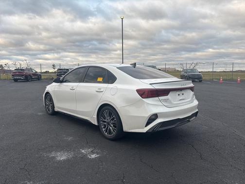 2022 Kia Forte GT-Line
