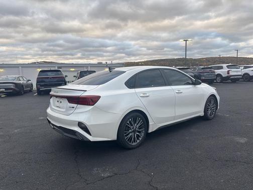 2022 Kia Forte GT-Line