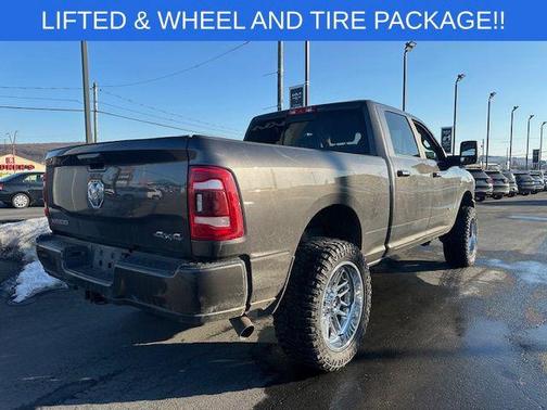 2024 RAM 2500 Laramie Crew Cab 4x4 6'4' Box