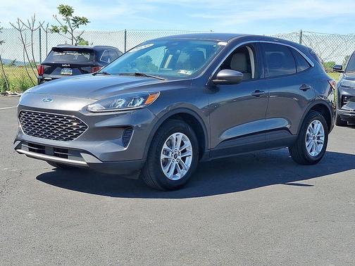 Magnetic 2020 Ford Escape SE