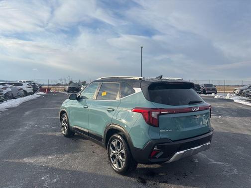 2024 Kia Seltos S