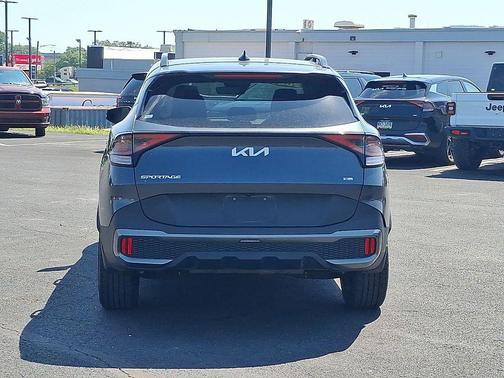 Gravity Gray 2023 Kia Sportage X-Line