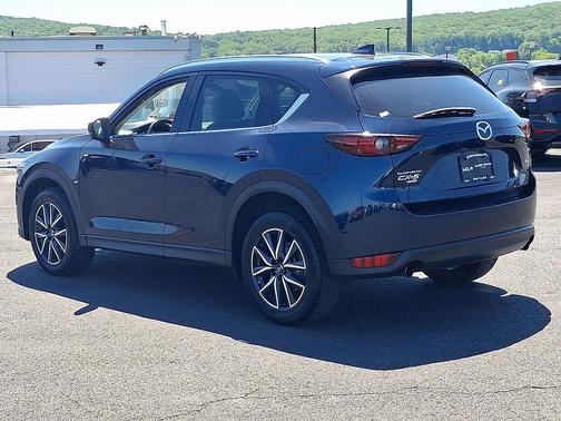 Deep Crystal Blue Mica 2017 Mazda CX-5 Grand Touring