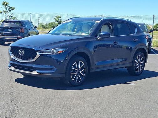 Deep Crystal Blue Mica 2017 Mazda CX-5 Grand Touring