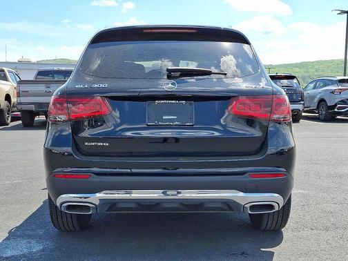 2022 Mercedes-Benz GLC 300 4MATIC