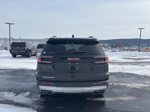 2025 GMC Acadia FWD Elevation