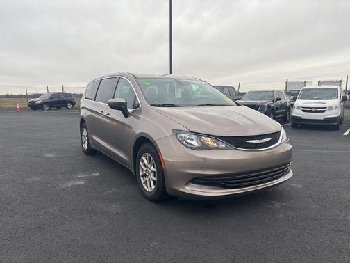 2017 Chrysler Pacifica Touring