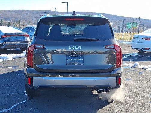 2025 Kia Telluride S